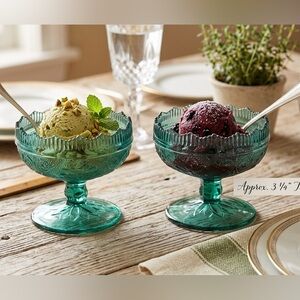 Pair Of Vtg Tiara Exclusive Spruce Green Sandwich Glass Sherbet Dessert Bowls